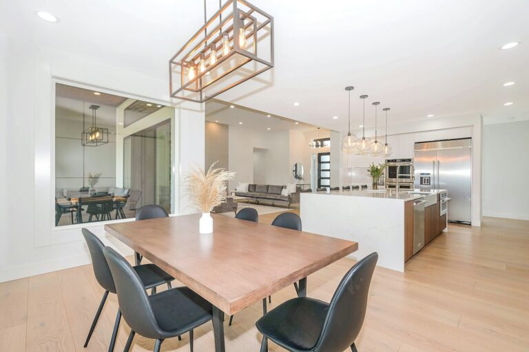 Contemporary Dining Room