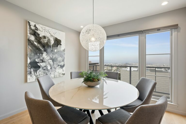 Minimalist Dining Room